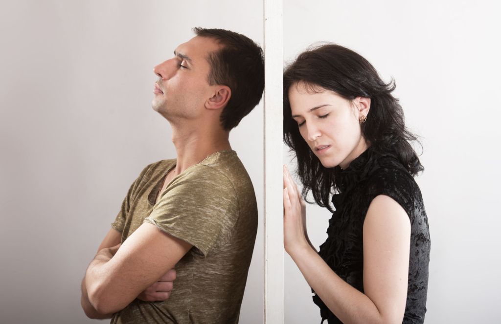 情で付き合ってる?好きじゃないのに別れられない本当の理由は?